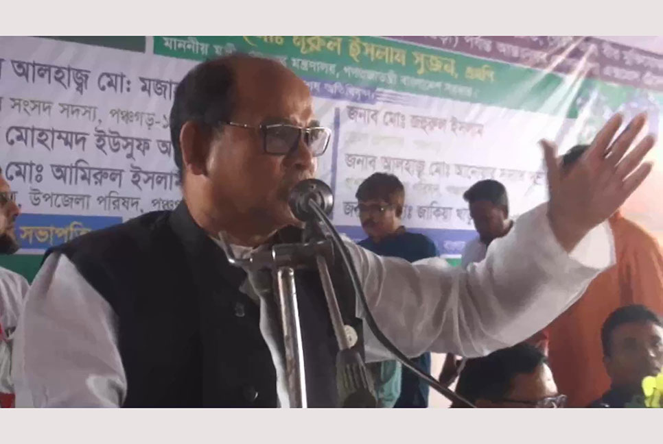 খালেদা জিয়ার নির্বাচনে অংশ নেয়ার বৈধতা নেই : রেলমন্ত্রী
