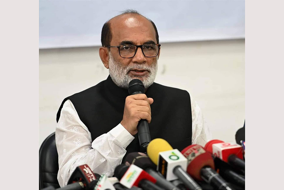 পদ্মা সেতুর মাধ্যমে অর্থনীতির নতুন দ্বার উন্মোচিত : প্রাণিসম্পদ মন্ত্রী