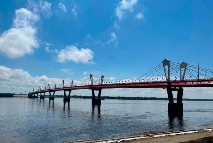 রাশিয়া ও চীনকে সংযোগকারী প্রথম সড়ক সেতুর উদ্বোধন