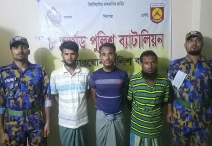 রোহিঙ্গা ক্যাম্পে হেড মাঝি হত্যাকাণ্ড; গ্রেফতার ৩