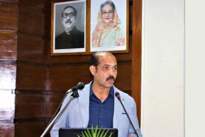 ‘ঢাকায় কার্যকর ট্রাফিক ব্যবস্থার জন্য বাস্তবসম্মত গবেষণার এখনই সময়’ 

