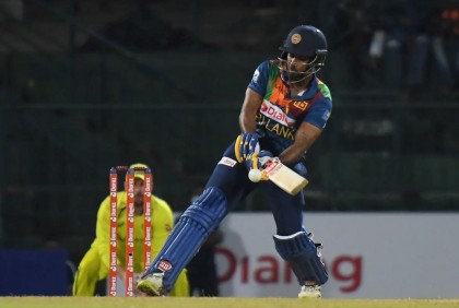 শানাকার ঝড়ো ব্যাটিংয়ে অস্ট্রেলিয়াকে হারালো শ্রীলঙ্কা