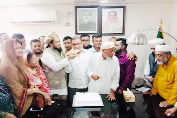 নিজস্ব অর্থায়নে সাতক্ষীরা জেলা আওয়ামী লীগের কার্যালয় করে দিলেন ড. কাজী এরতেজা হাসান 