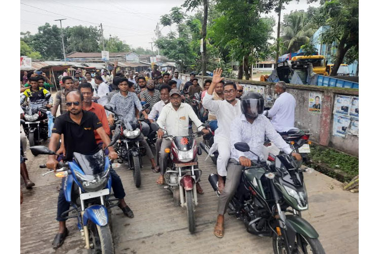 ক্ষেতলাল পৌর নির্বাচনকে ঘিরে শোডাউন