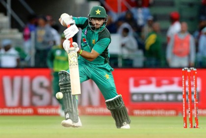 মিয়াঁদাদের আরও কাছে ইমাম