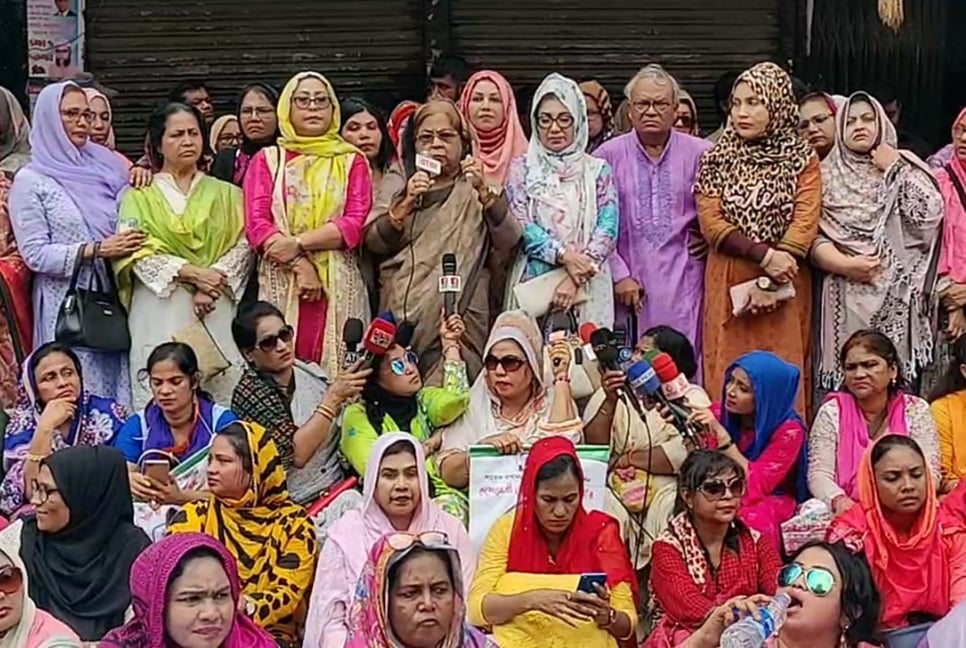 জীবন-মৃত্যুর সন্ধিক্ষণে খালেদা জিয়া : সেলিনা রহমান

