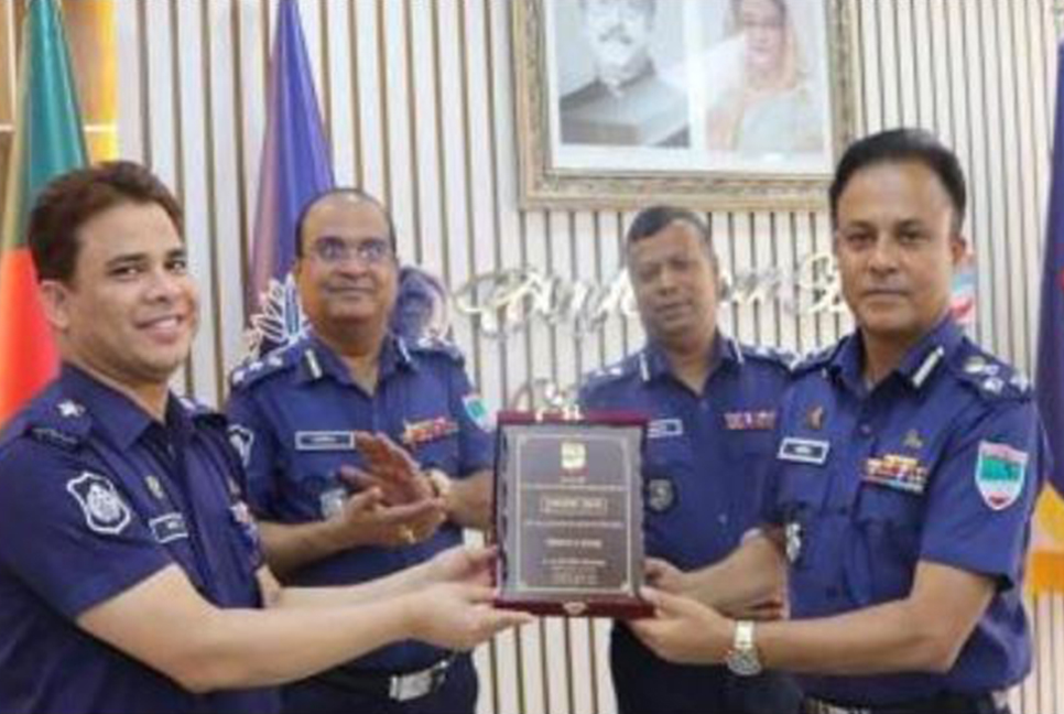 শ্রেষ্ঠত্বের পুরস্কার পেল চুয়াডাঙ্গা জেলা পুলিশ