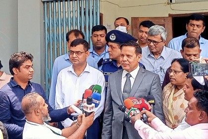 আইন প্রণেতার আইন না মানায় ইজ্জত গেলো কার, প্রশ্ন ইসির!