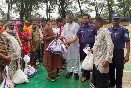 সিলেটে বন্যায় ক্ষতিগ্রস্তদের ঘরে ঘরে বসুন্ধরার ত্রাণ