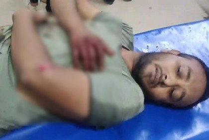 টাকা বিতরণের সময় দুই কাউন্সিলর প্রার্থীর মধ্যে ধাওয়া-পাল্টা ধাওয়া 