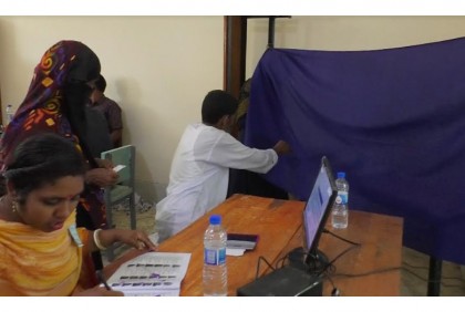 হাতিয়ায় অনিয়মের অভিযোগে ভোট বর্জন