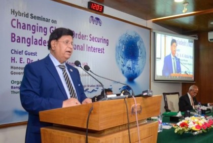 বাংলাদেশ এখন বিশ্বের সাথে নিজ শর্তেই কাজ-কারবার করে : পররাষ্ট্রমন্ত্রী

