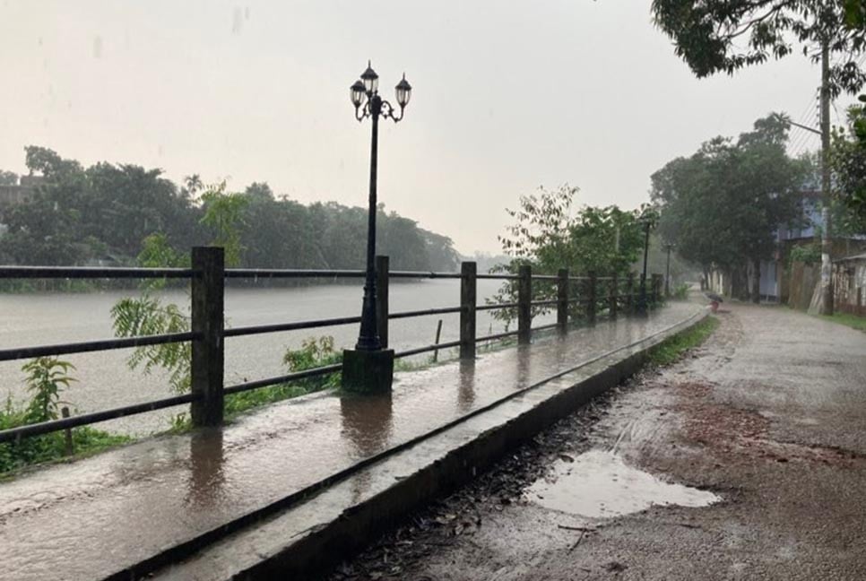 বিপৎসীমার ওপরে ১০ নদীর পানি, আরও অবনতির শঙ্কা 

