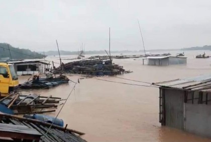 দ্রুত গতিতে বাড়ছে সোমেশ্বরী নদীর পানি 