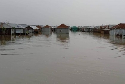 কুড়িগ্রামে নদীর পানি বিপৎসীমার ওপর,
আরও ৪০ হাজার মানুষ পানিবন্দী