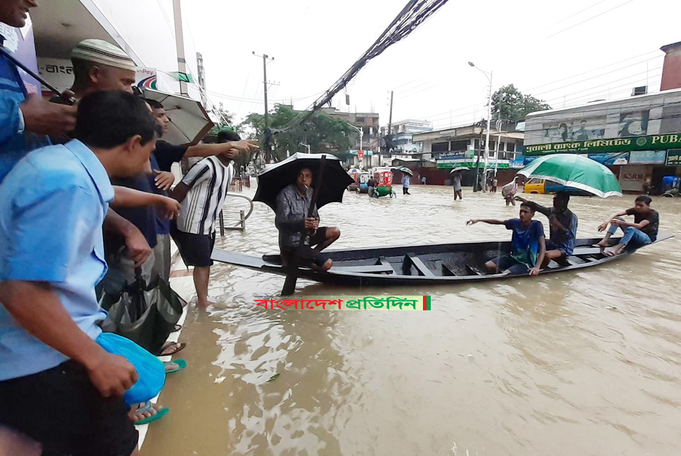 সিলেটজুড়ে দুর্যোগ, শেষ নেই দুর্ভোগের