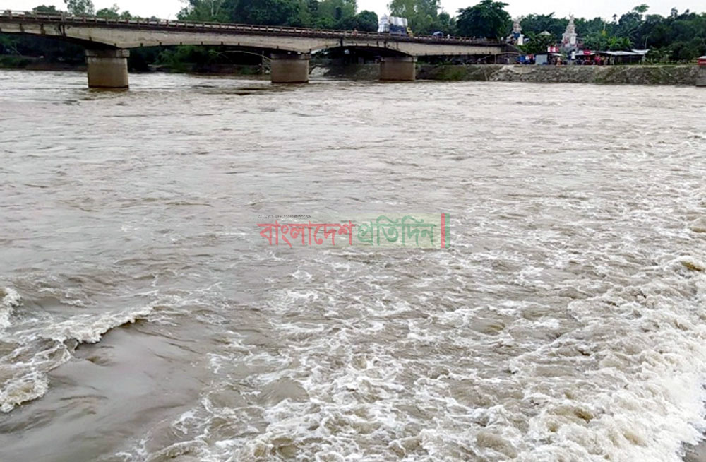 দিনাজপুরের প্রধান ৩ নদীর পানি বাড়ছে