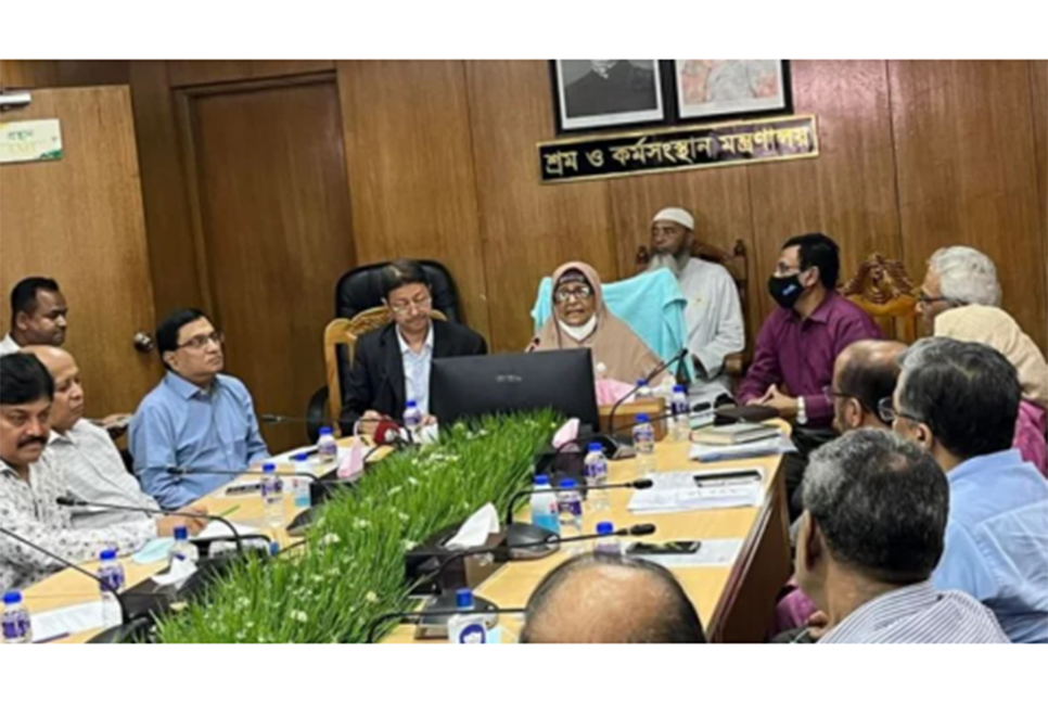 রাত ৮টার পর খোলা থাকবে যেসব প্রতিষ্ঠান

