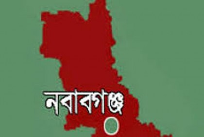 বৈদ্যুতিক খুঁটিতে মাইক্রোবাসের ধাক্কা, শিশুসহ নিহত ৩

