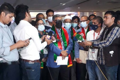 সিলেটে বন্যাদুর্গতদের সেবায় কাজ করছে ২০০ মেডিকেল টিম : স্বাস্থ্যমন্ত্রী