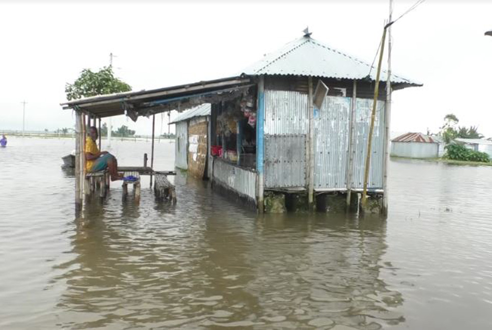 ভারী বর্ষণ ও উজানের ঢলে বেড়েছে তিস্তার পানি