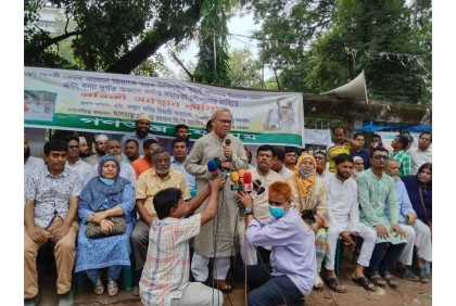 বন্যার জন্য সরকারকে দুষলেন রিজভী