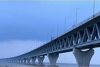 পদ্মা সেতু নির্মাণে প্রধানমন্ত্রী শেখ হাসিনাকে অসীম সাহসী বললেন চীনা দূত