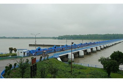
তিস্তার পানি বিপৎসীমার নিচে