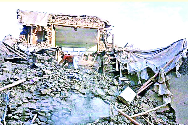 মুহূর্তে মৃত্যুপুরীতে পরিণত হলো আফগানিস্তান