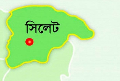 বন্যার পানি কমলেও দুর্ভোগ কমছে না মানুষের