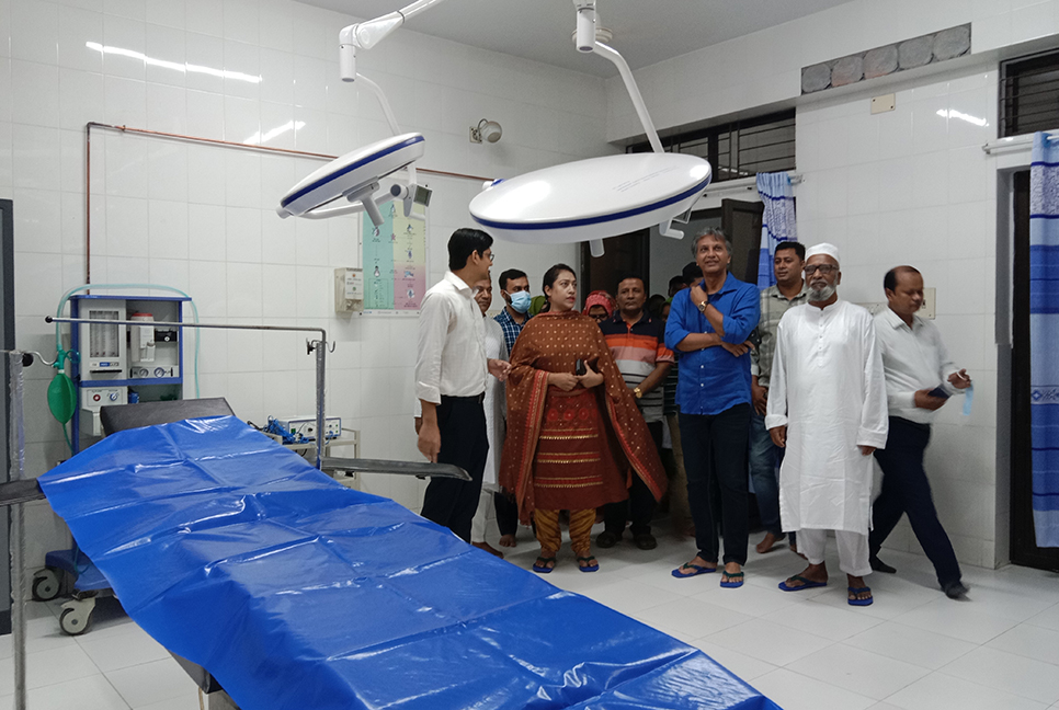 পাকুন্দিয়া স্বাস্থ্য কমপ্লেক্সে অপারেশন থিয়েটার চালু
