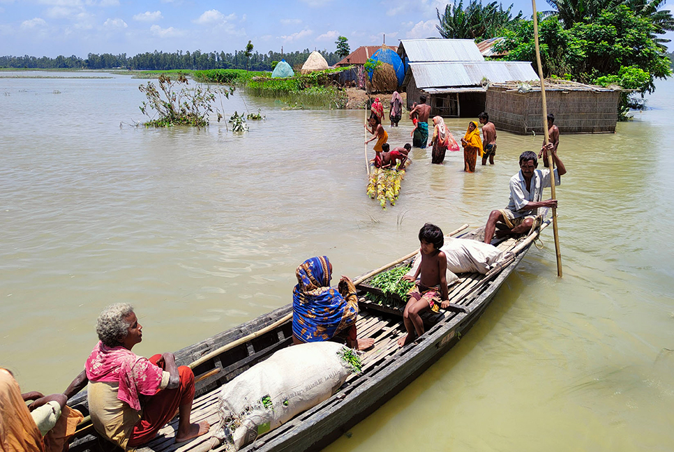 কুড়িগ্রামে বন্যা পরিস্থিতির কিছুটা উন্নতি, দুর্ভোগ কমেনি