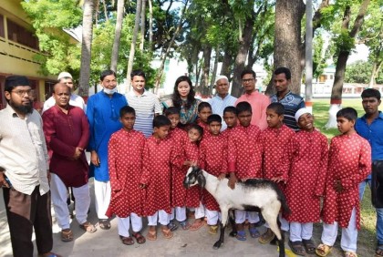 শিশু পরিবারের এতিম শিশুরা পেলো কোরবানির খাসি উপহার