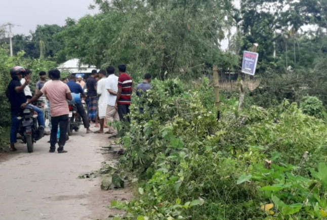 ঠাকুরগাঁওয়ে জমি নিয়ে মারামারি, থানায় অভিযোগ 
