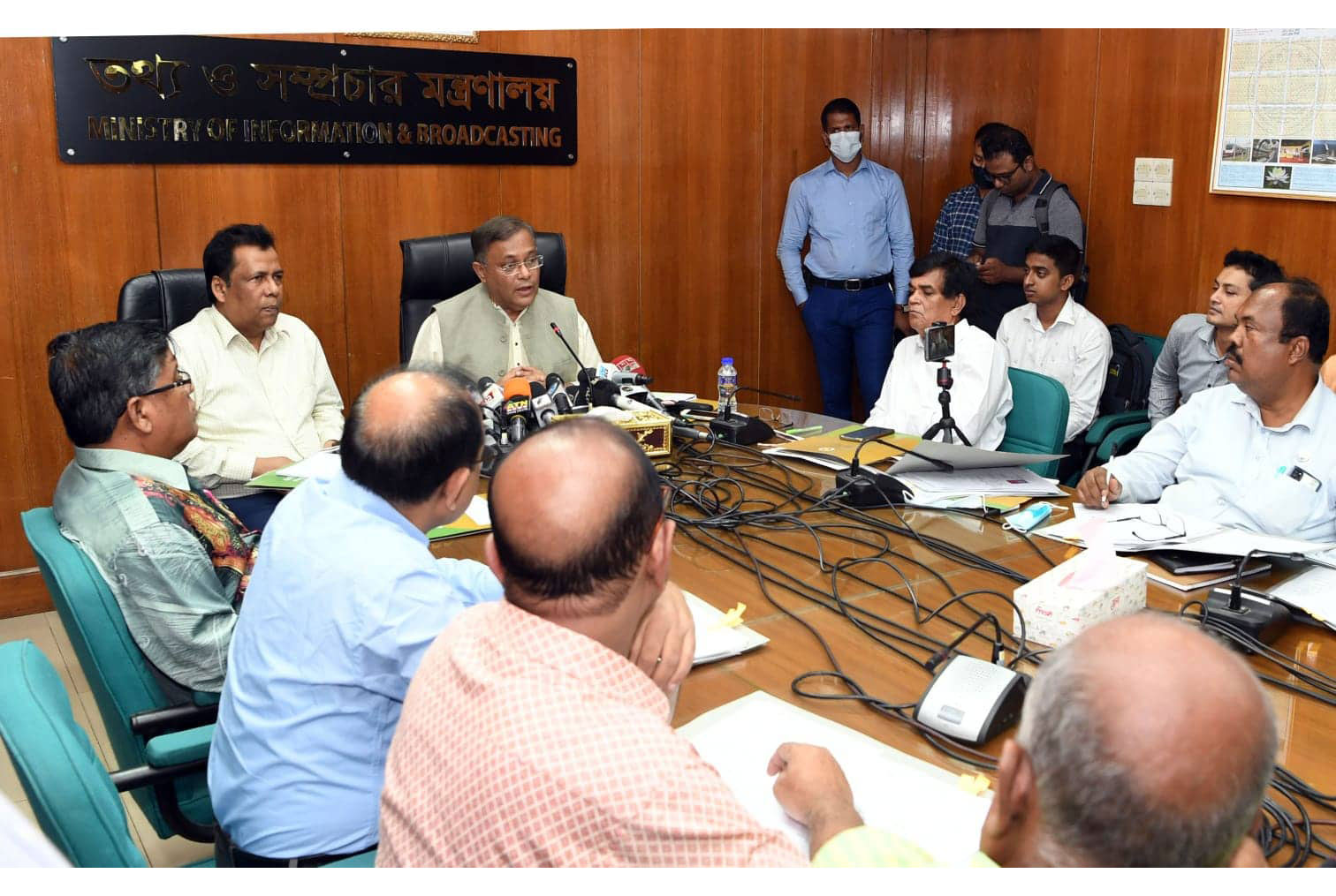 অভিনন্দন না জানিয়ে বিএনপি পদ্মা সেতুর বিরোধিতা স্বীকার করে নিয়েছে: তথ্যমন্ত্রী