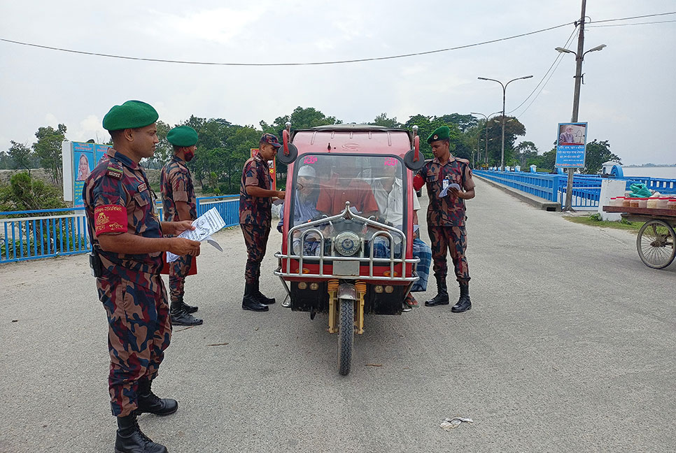 তিস্তা ব্যারাজে বিজিবির মাদকবিরোধী কর্মসূচি