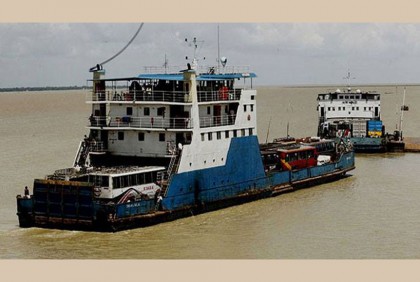ফেরির টোল বাড়ছে 
