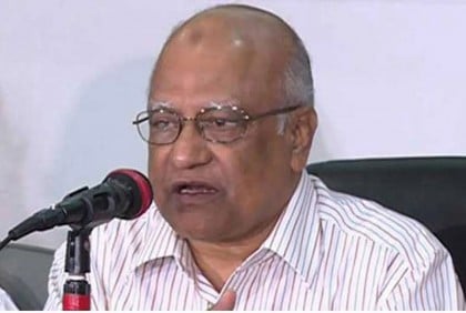 বেঁচে থাকার অধিকার রক্ষায় প্রস্তুতি নিতে হবে : খন্দকার মোশাররফ

