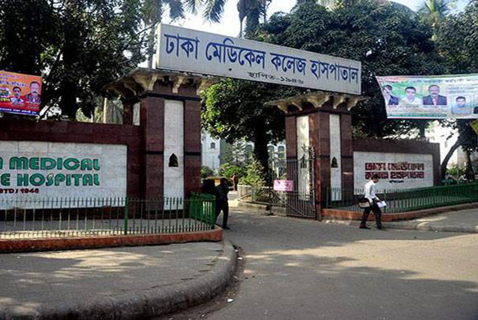 ফতুল্লায় অটোরিকশার ধাক্কায় প্রাণ গেল শিশুর