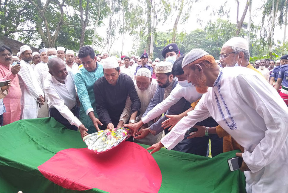 চিরনিদ্রায় শায়িত বীর মুক্তিযোদ্ধা আশরাফ উদ্দিন ভূঁইয়া