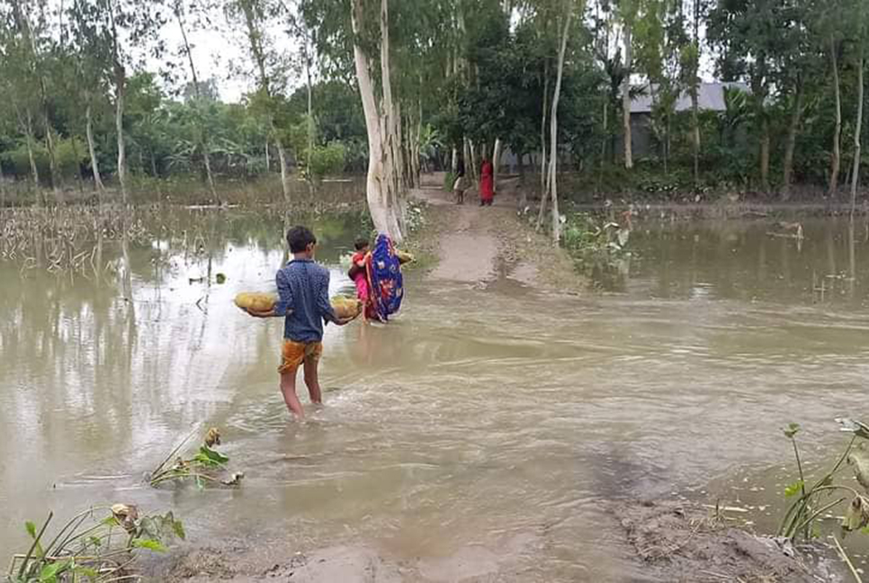 কু‌ড়িগ্রা‌মে আবারও বাড়‌ছে নদ-নদীর পা‌নি