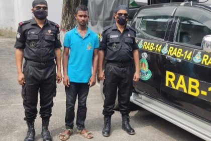 বড় ভাইকে কুপিয়ে হত্যায় যুবক গ্রেফতার