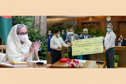 বন্যার্তদের সহায়তায় প্রধানমন্ত্রীর ত্রাণ তহবিলে সোনালী ব্যাংকের অনুদান

