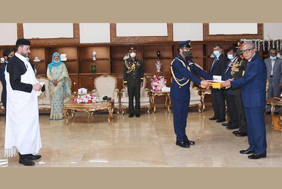 রাষ্ট্রপতির কাছে পরিচয়পত্র দিলেন অস্ট্রিয়া ও লিবিয়ার রাষ্ট্রদূত 

