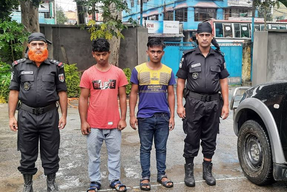 ভৈরবে ৩৭ কেজি গাঁজাসহ গ্রেফতার ২