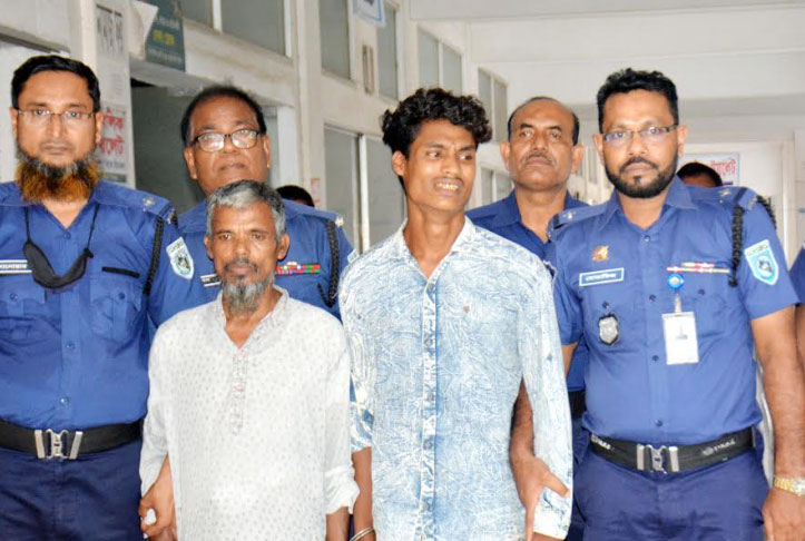 
ইভটিজিংয়ের প্রতিবাদ করায় হত্যা; বাবা ও ছেলের ফাঁসি