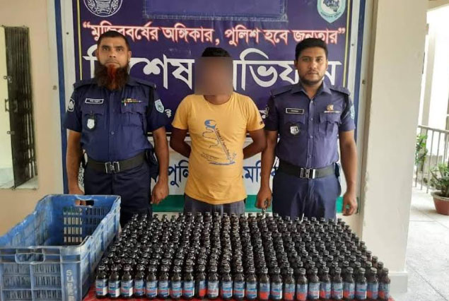 লালমনিরহাটে ফেনসিডিলসহ যুবক গ্রেফতার
