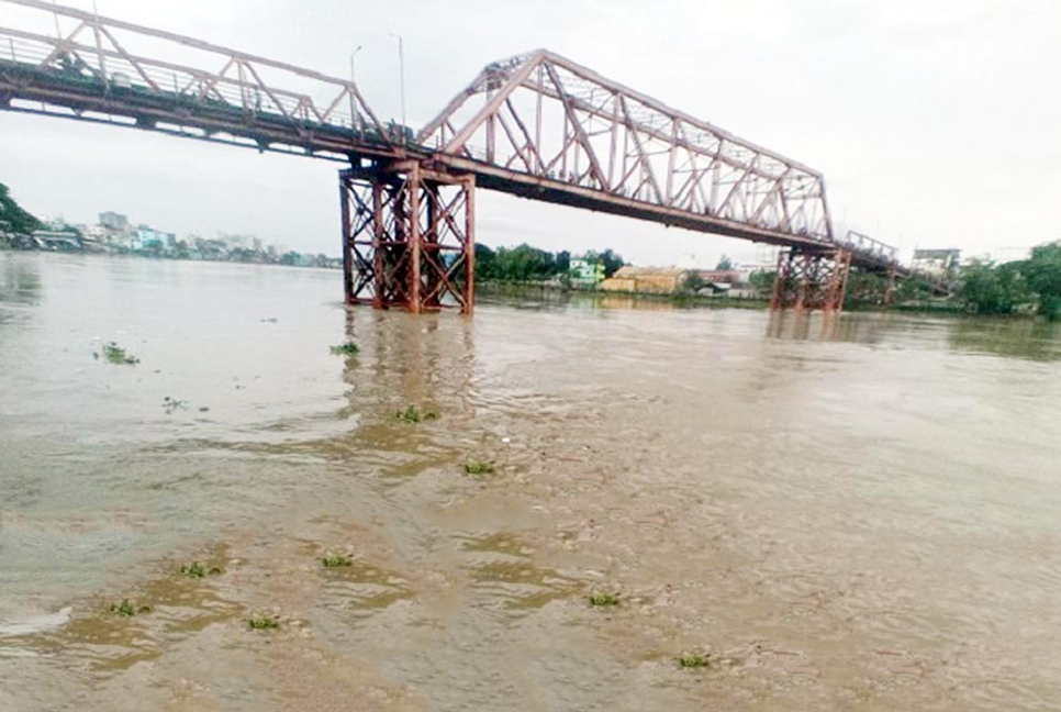 সুনামগঞ্জে বন্যায় ক্ষতিগ্রস্ত পরিবারের জন্য ৫ কোটি টাকা বরাদ্দ দিল সরকার