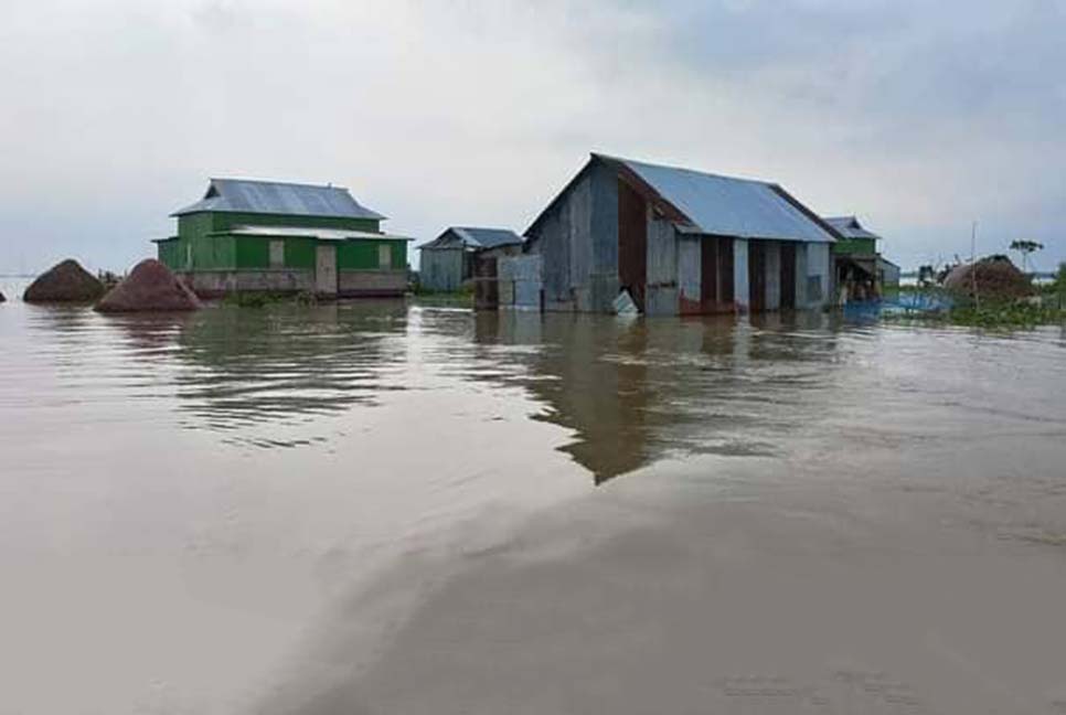 বন্যায় বিভিন্ন রোগে আক্রান্ত বেড়ে ১০৭৭৪ : স্বাস্থ্য অধিদপ্তর
