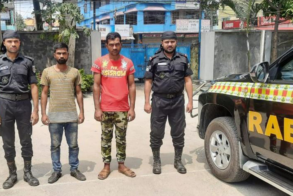 ভৈরবে ৩০ কেজি গাঁজাসহ গ্রেফতার ২